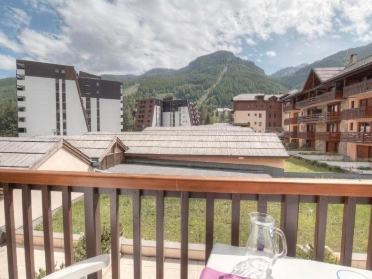Appartement La Salle-les-Alpes, 2 pièces, 6 personnes - FR-1-330F-29 Serre Chevalier Esterno foto