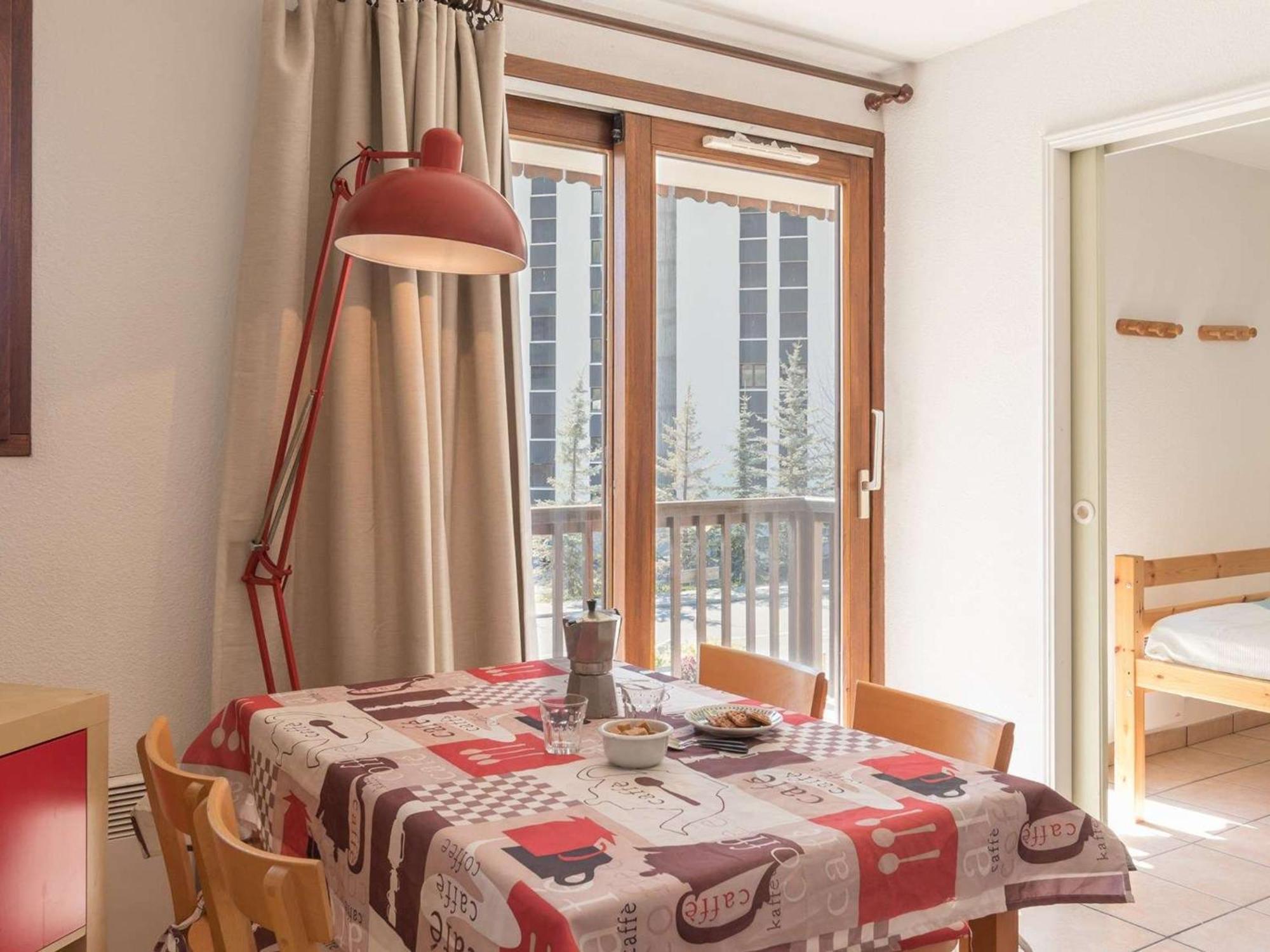 Appartement La Salle-les-Alpes, 2 pièces, 6 personnes - FR-1-330F-29 Serre Chevalier Esterno foto