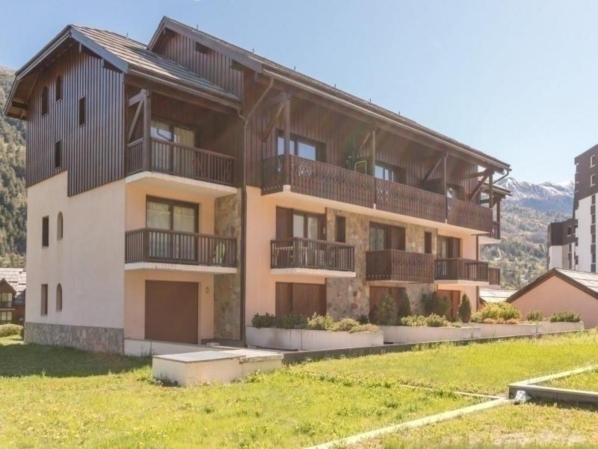 Appartement La Salle-les-Alpes, 2 pièces, 6 personnes - FR-1-330F-29 Serre Chevalier Esterno foto