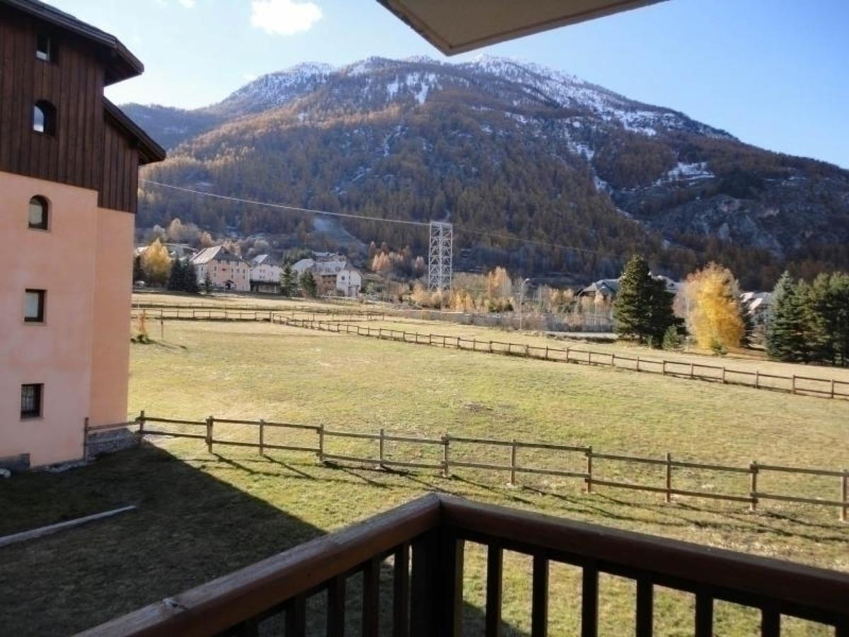 Appartement La Salle-les-Alpes, 2 pièces, 6 personnes - FR-1-330F-29 Serre Chevalier Esterno foto