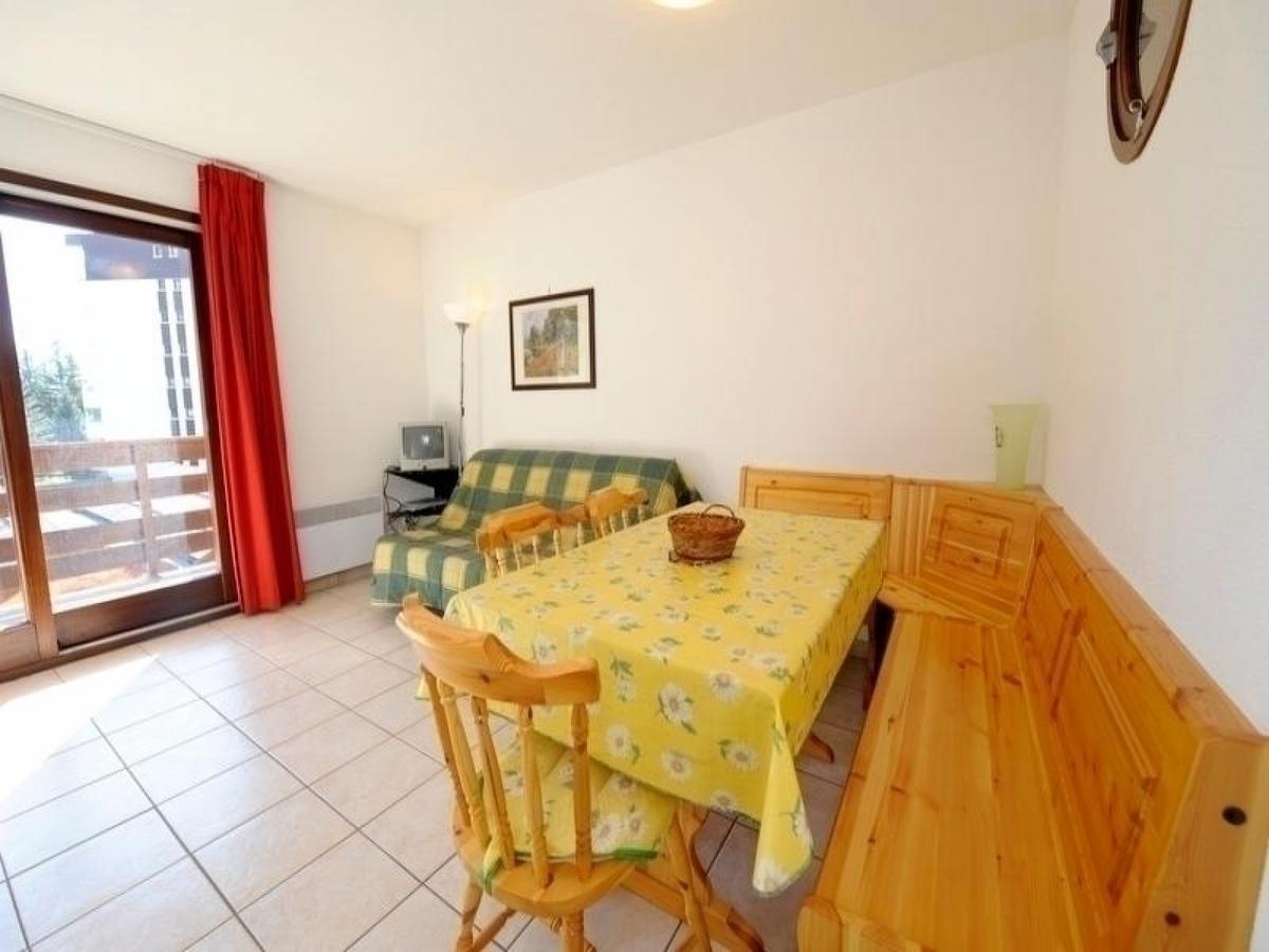 Appartement La Salle-les-Alpes, 2 pièces, 6 personnes - FR-1-330F-29 Serre Chevalier Esterno foto