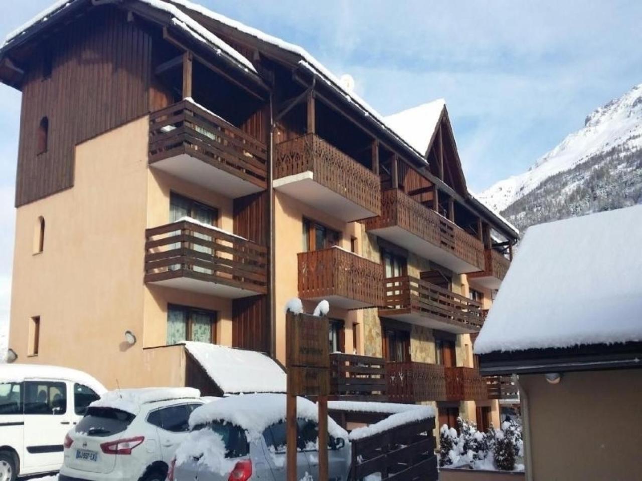 Appartement La Salle-les-Alpes, 2 pièces, 6 personnes - FR-1-330F-29 Serre Chevalier Esterno foto